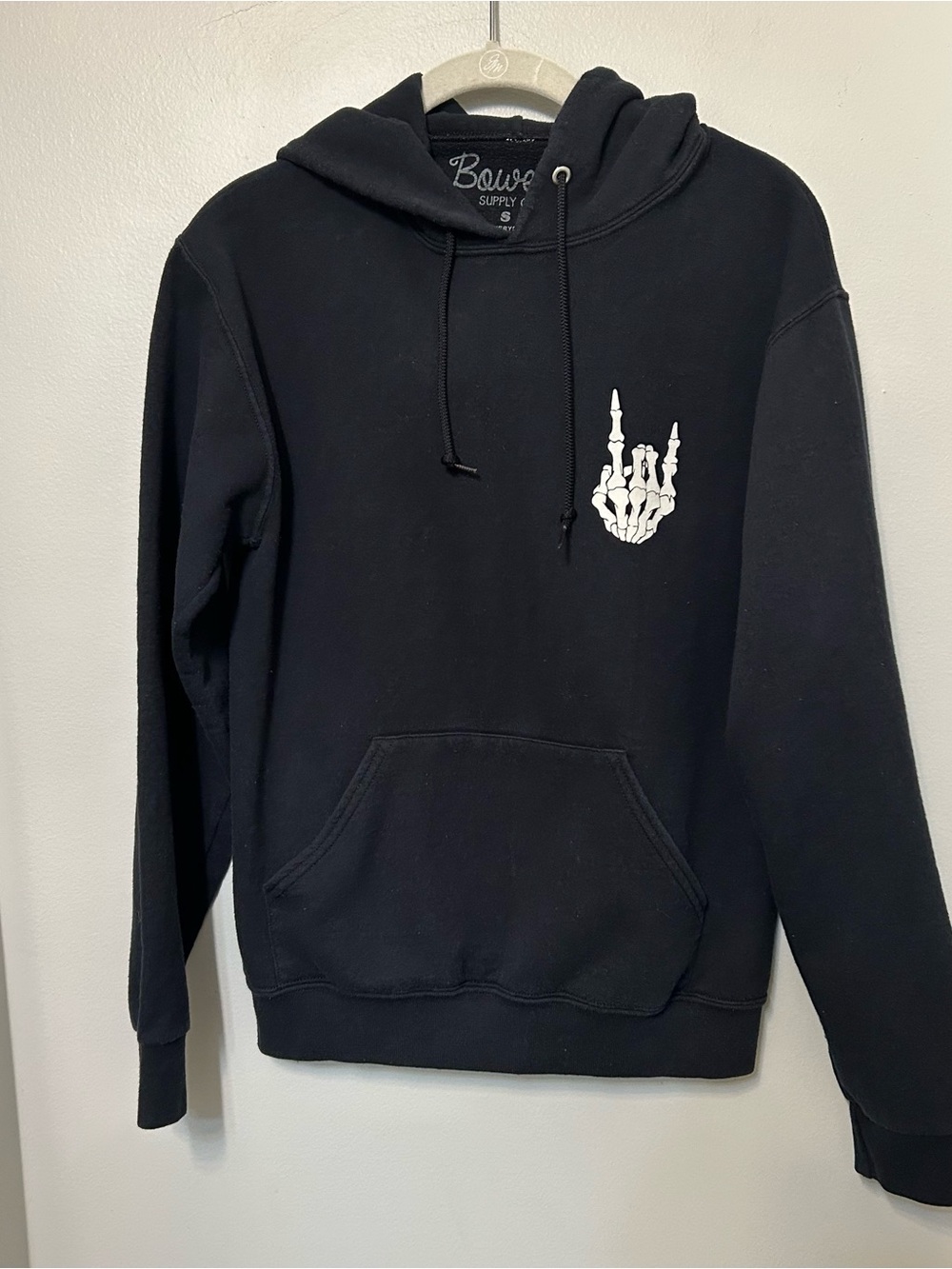 Bowery Supply Co Skeleton‎ Middle Finger Hoodie Black Mens Size S   
#0001